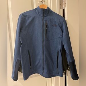 North face jacket, like new ✨